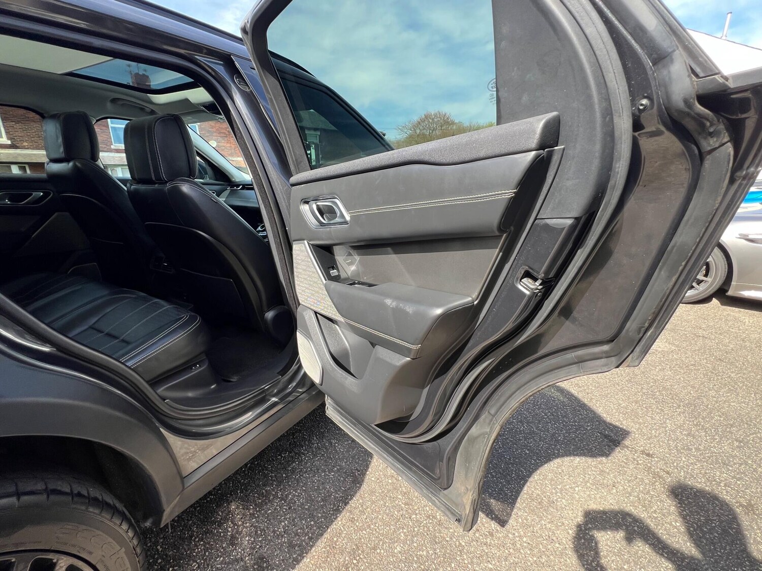 Used Land Rover Range Rover Velar 2018 for sale - 78157550: Photo 27