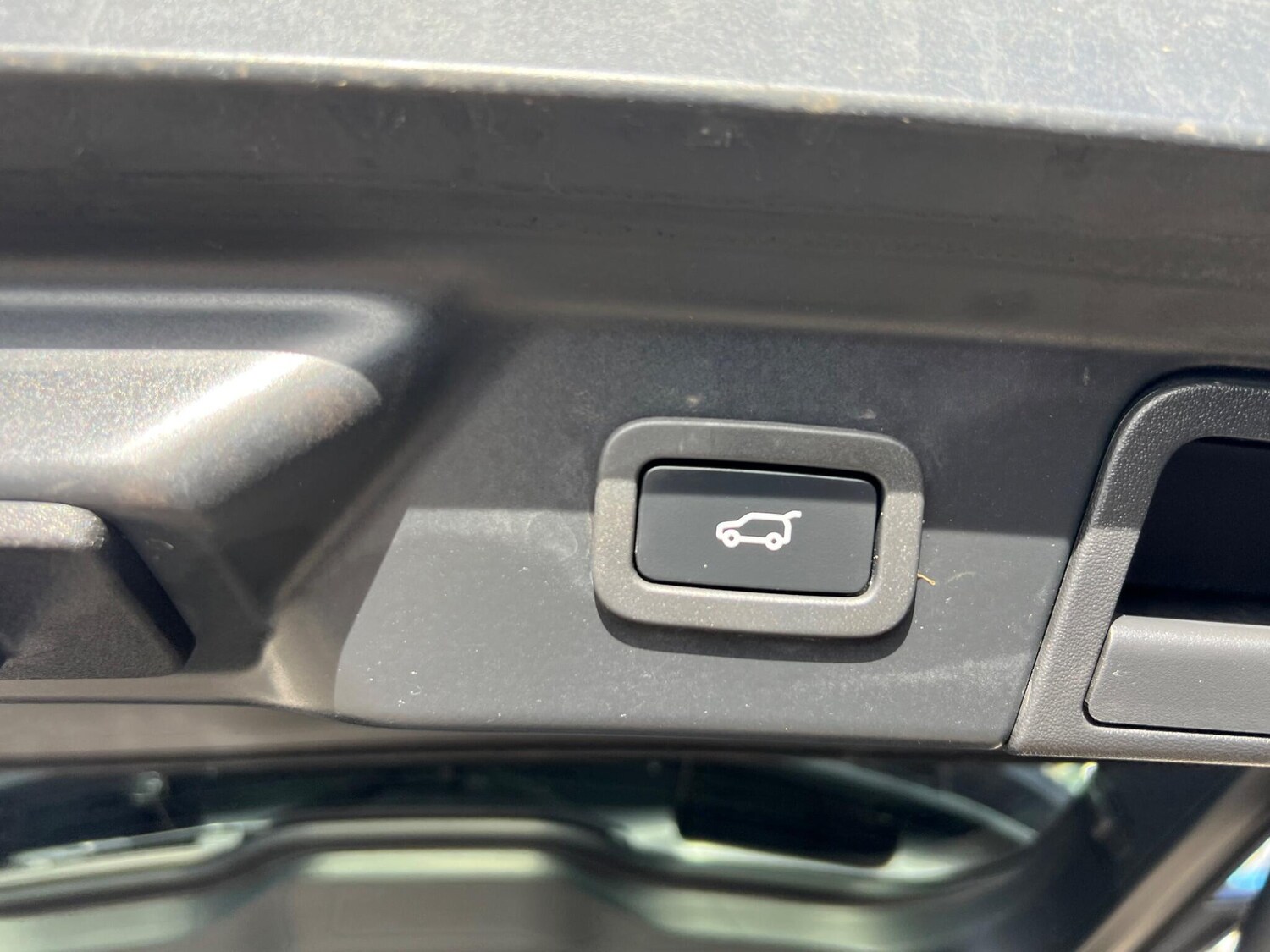 Used Land Rover Range Rover Velar 2018 for sale - 78157550: Photo 29