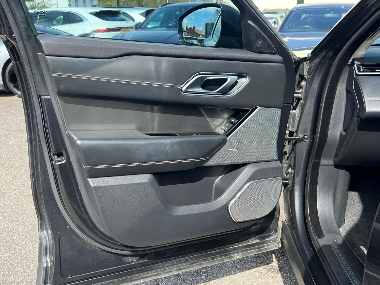 Used Land Rover Range Rover Velar 2018 for sale - 78157550: Photo 35