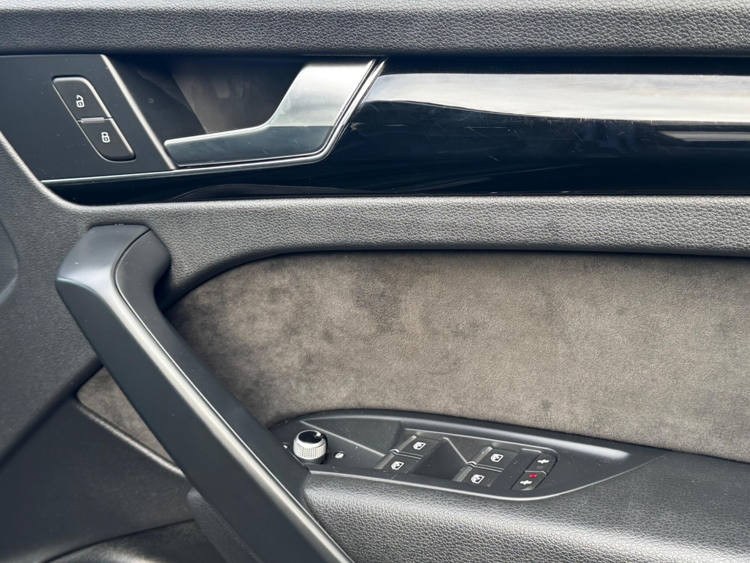 Used Audi Q5 2019 for sale - 77229324: Photo 27