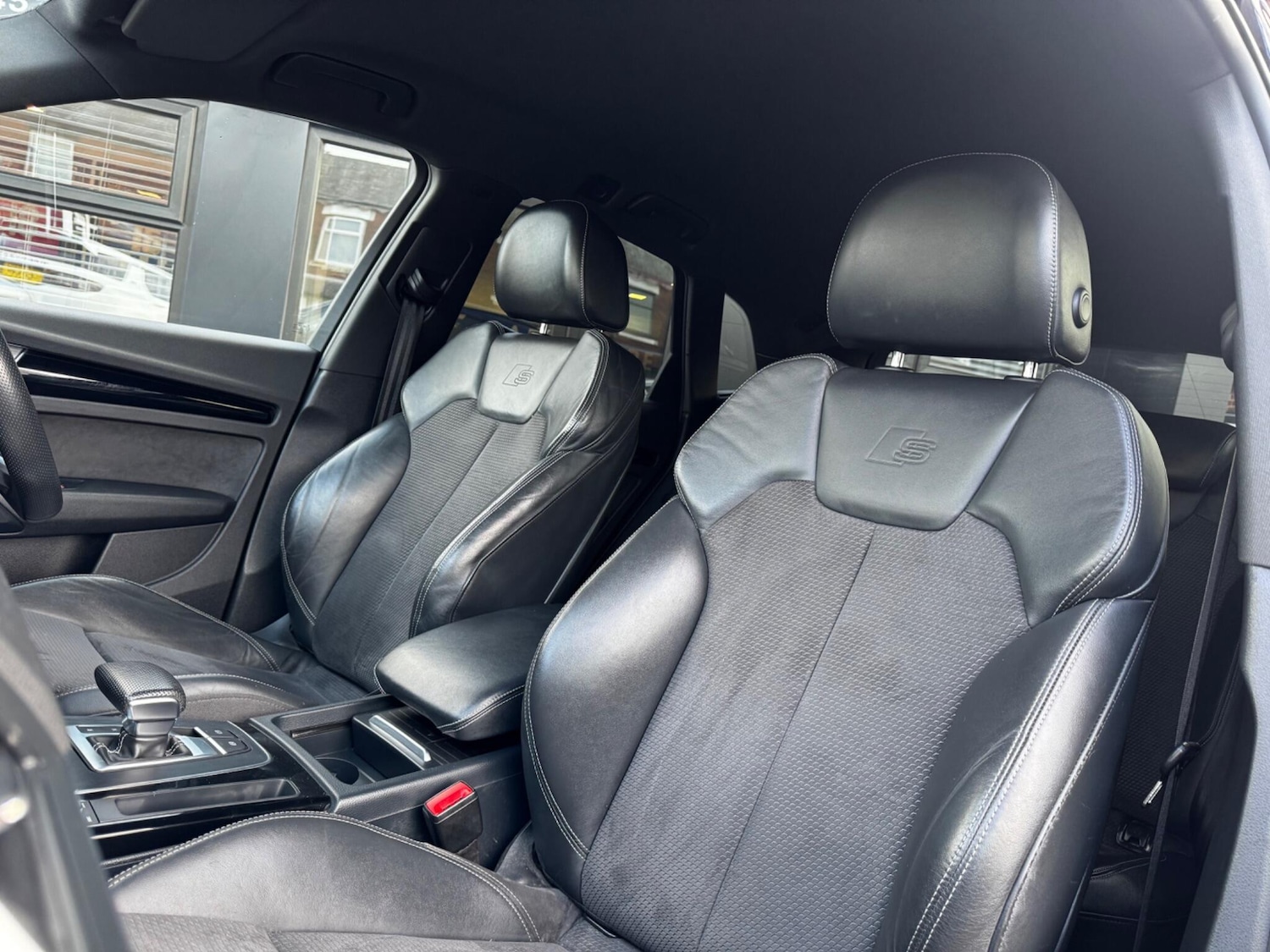 Used Audi Q5 2019 for sale - 77229324: Photo 48