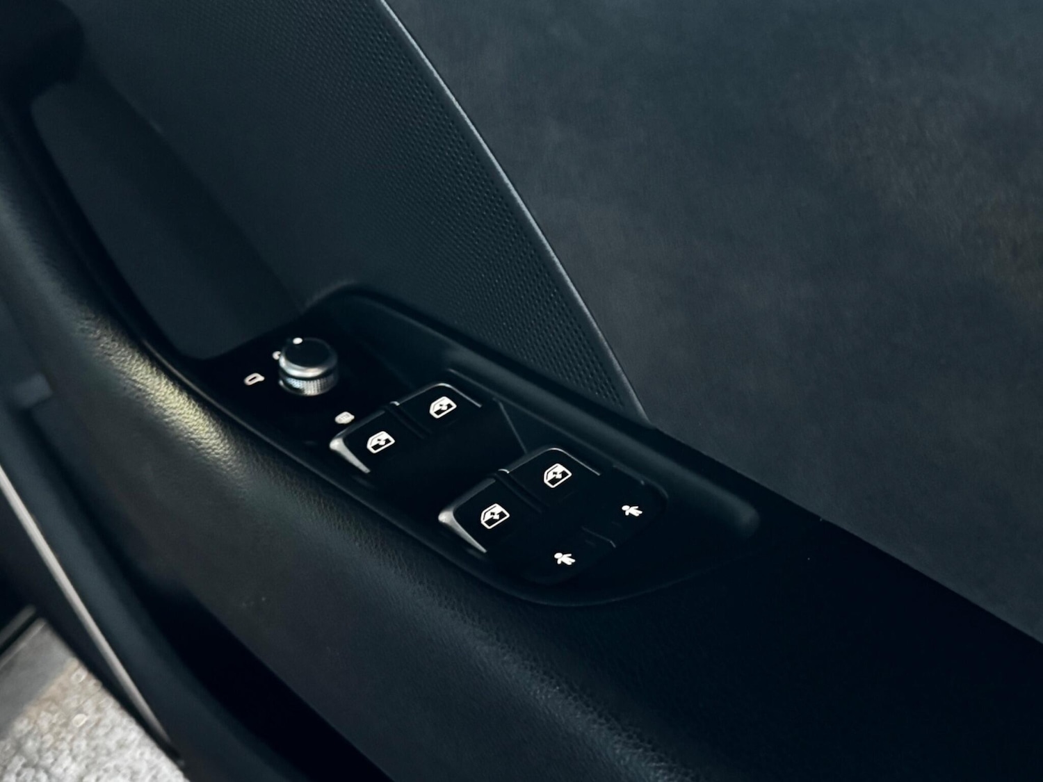 Used Audi RS3 2020 for sale - 76801332: Photo 22