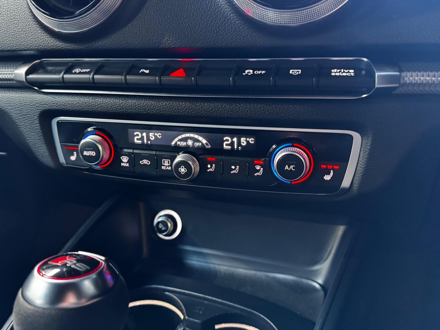 Used Audi RS3 2020 for sale - 76801332: Photo 32