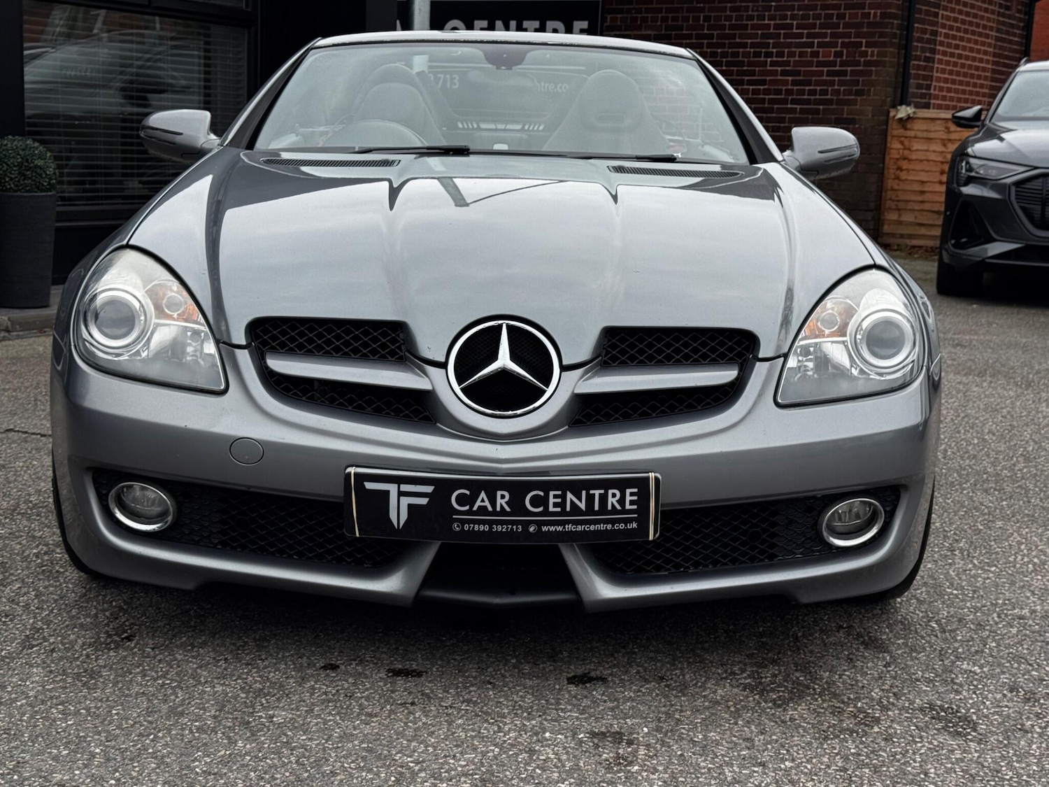 Used Mercedes-Benz SLK 2009 for sale - 77808877: Photo 14