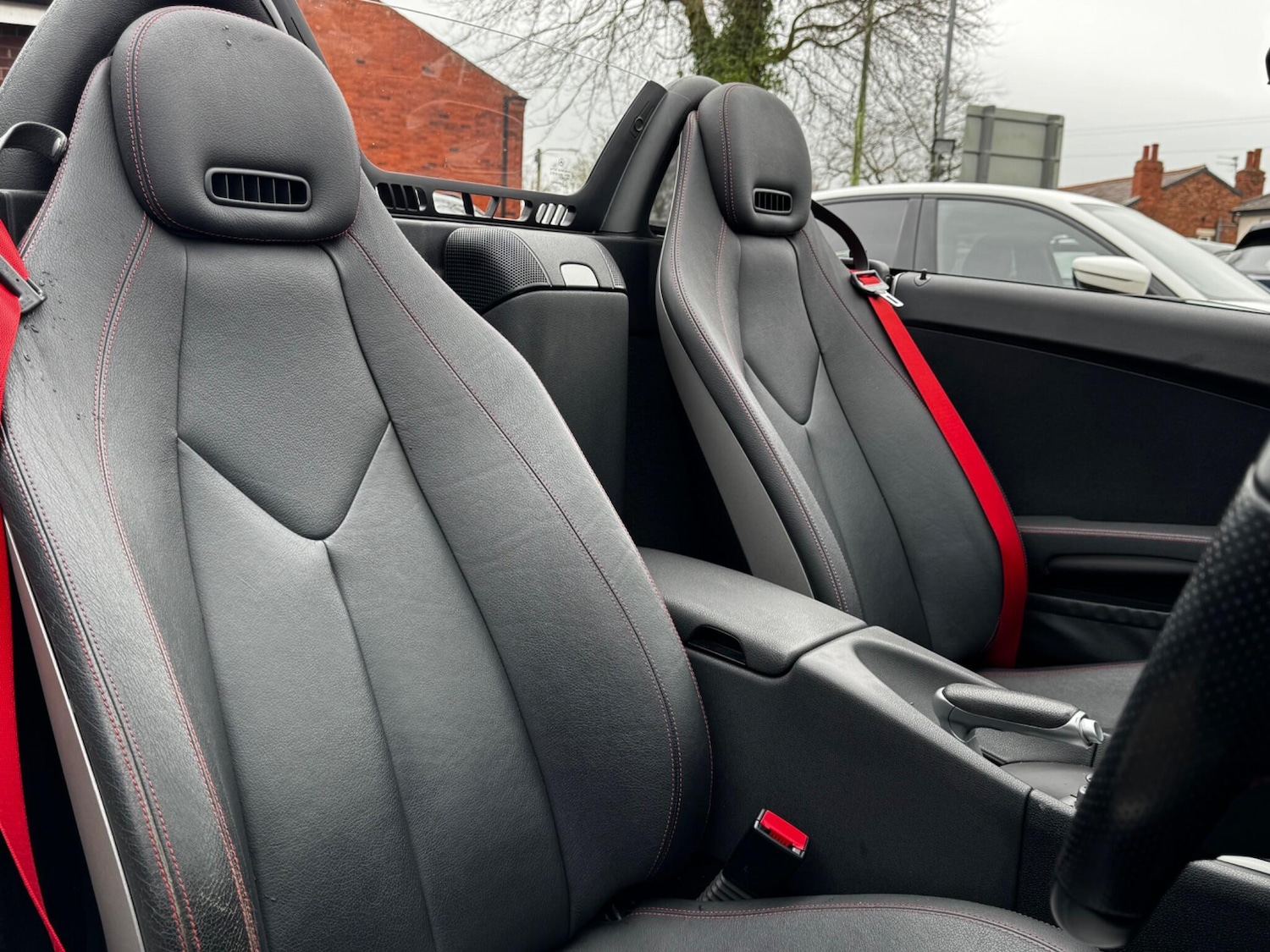 Used Mercedes-Benz SLK 2009 for sale - 77808877: Photo 23