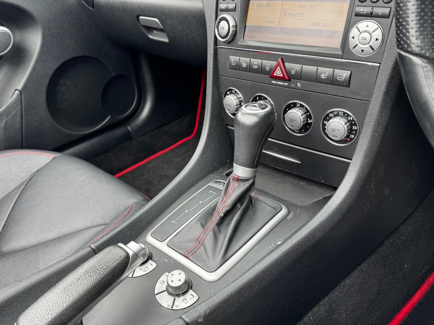 Used Mercedes-Benz SLK 2009 for sale - 77808877: Photo 24