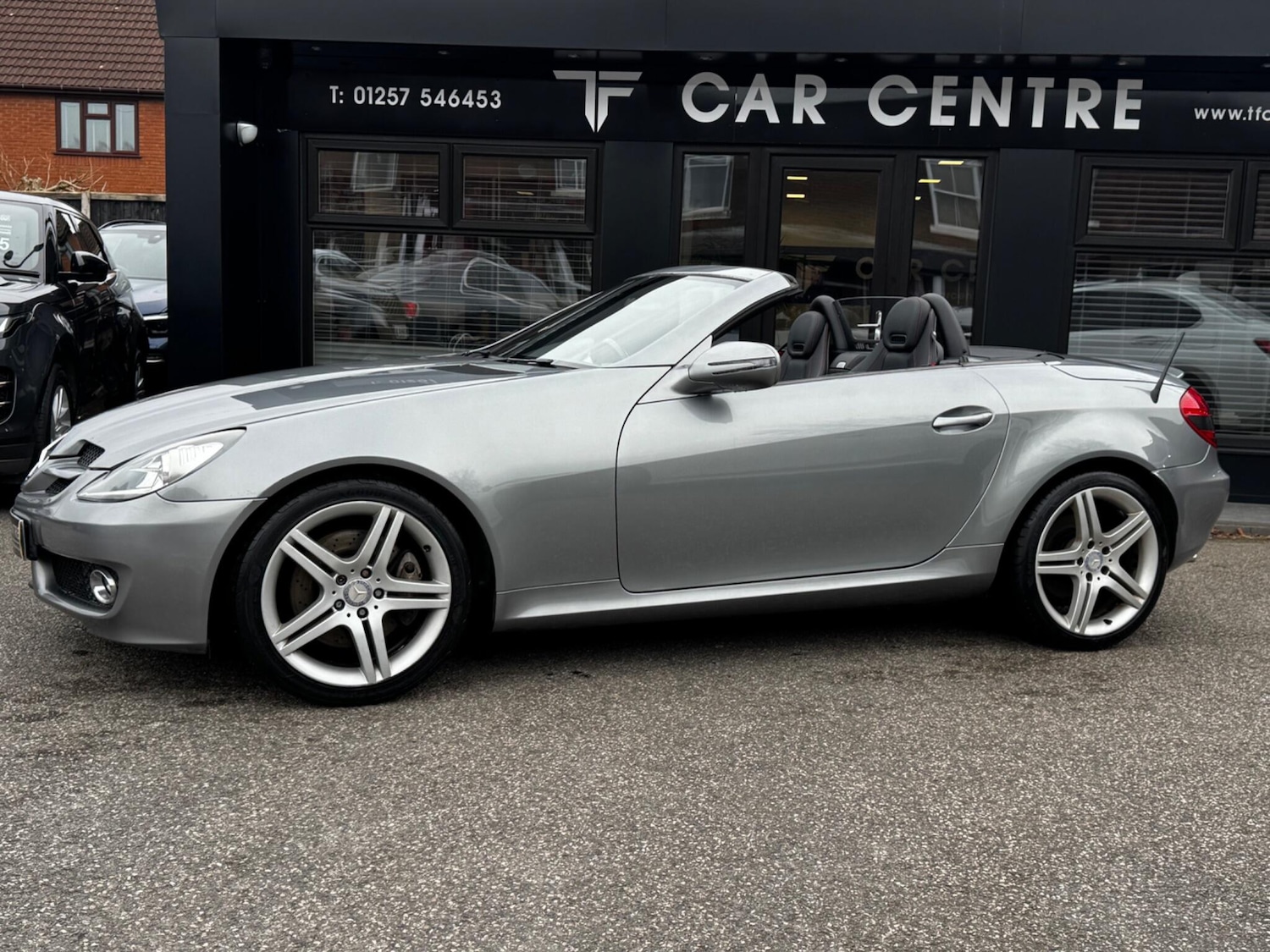 Used Mercedes-Benz SLK 2009 for sale - 77808877: Photo 3