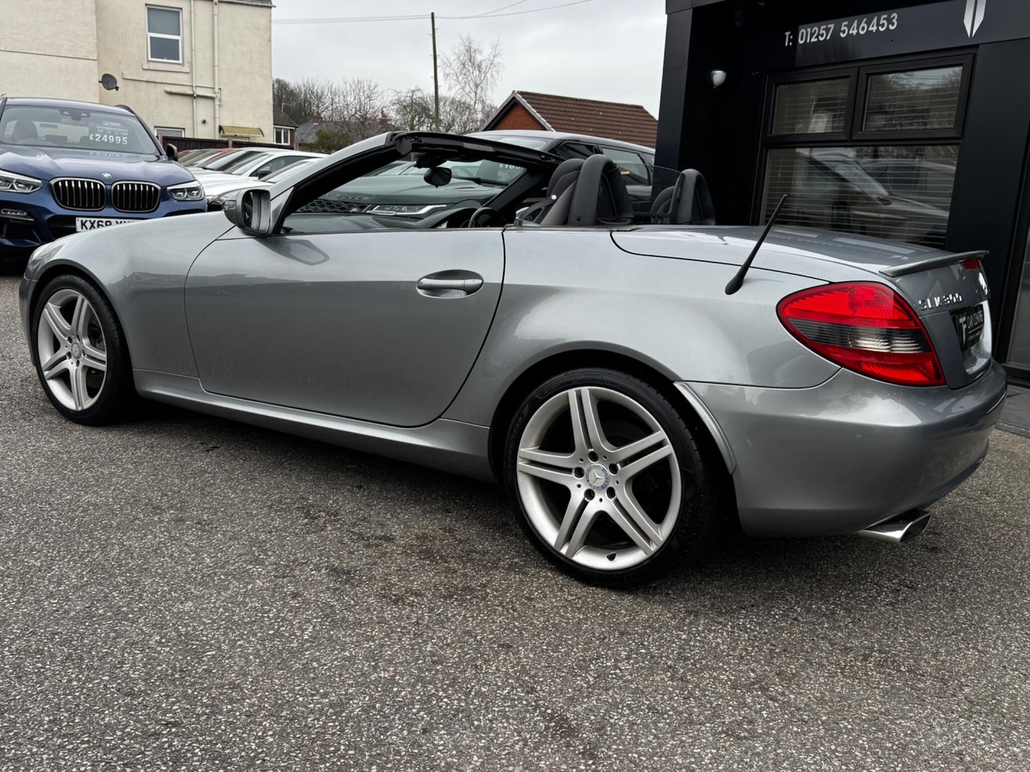 Used Mercedes-Benz SLK 2009 for sale - 77808877: Photo 5