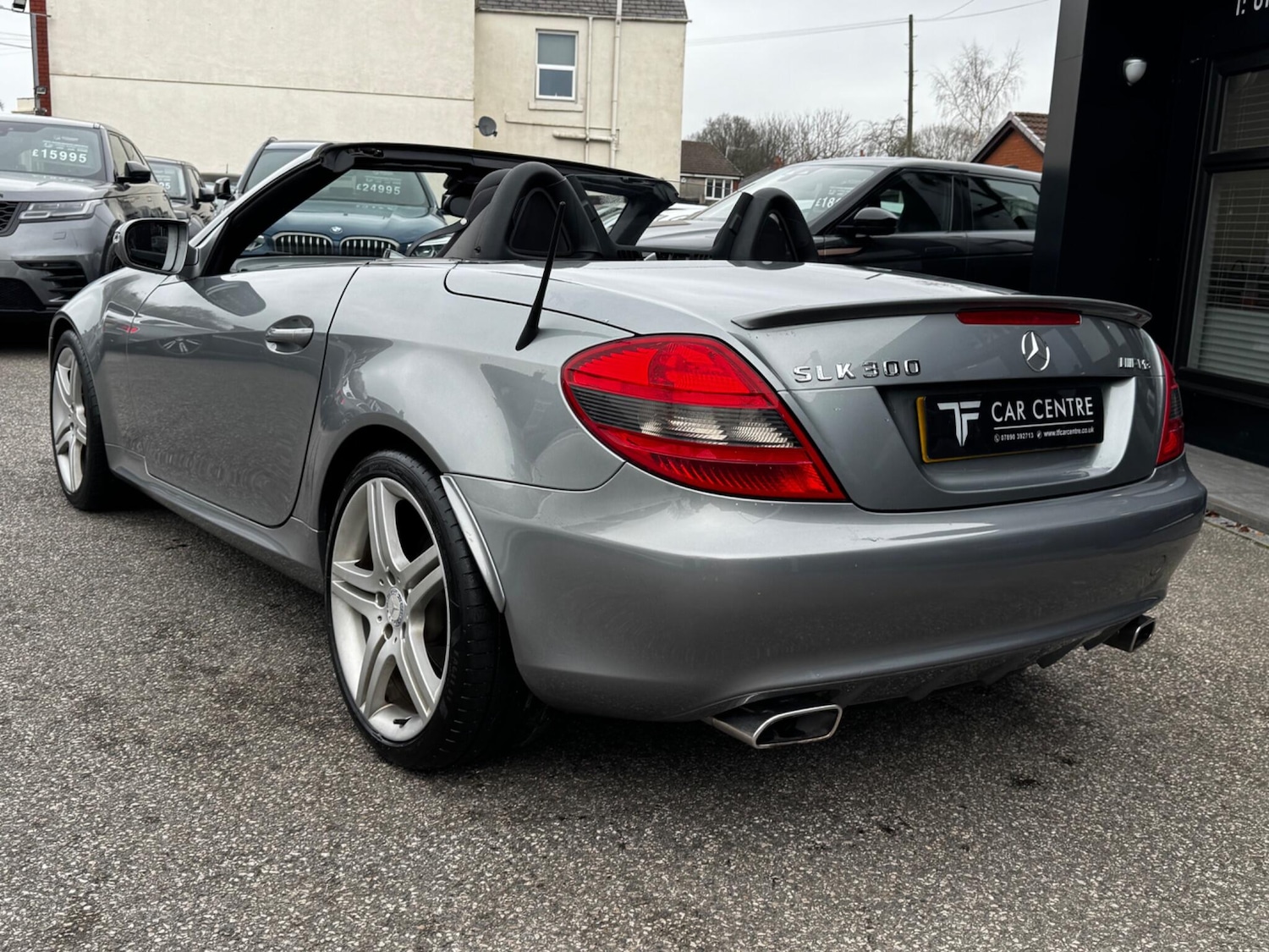 Used Mercedes-Benz SLK 2009 for sale - 77808877: Photo 6