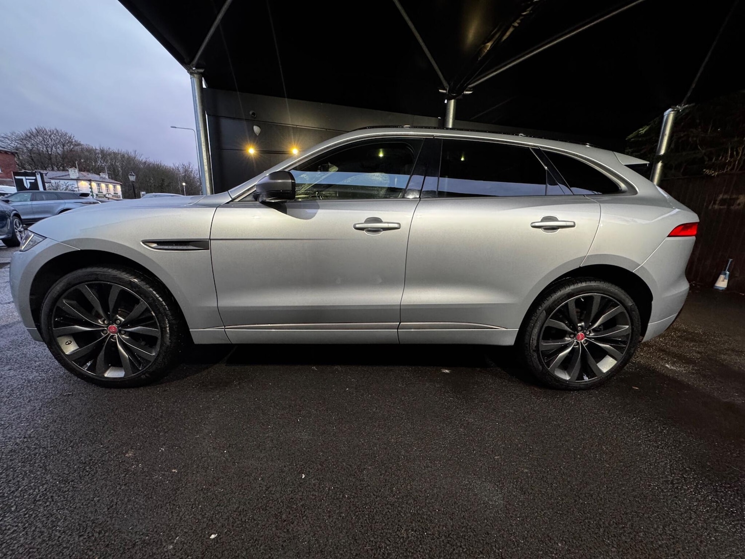 Used Jaguar F-Pace 2020 for sale - 77386381: Photo 7