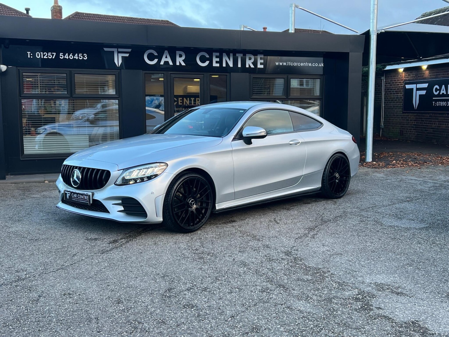 Used Mercedes-Benz C Class for sale - 77441057: Photo 2