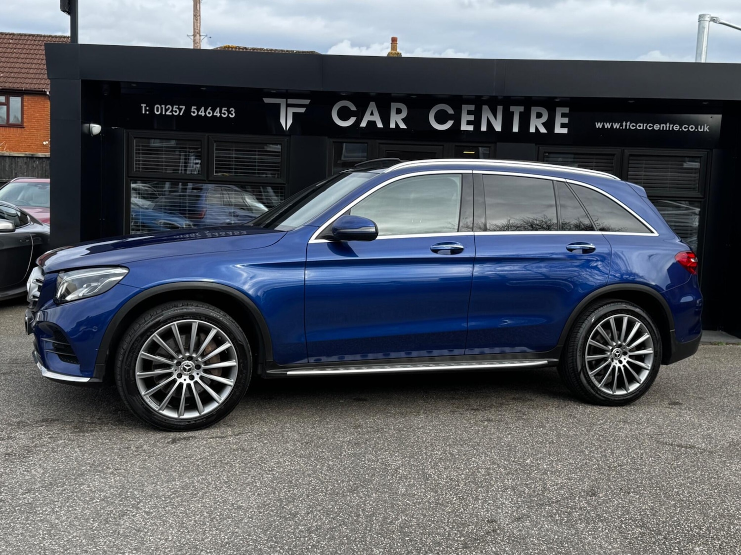 Used Mercedes-Benz GLC 2018 for sale - 78007488: Photo 2