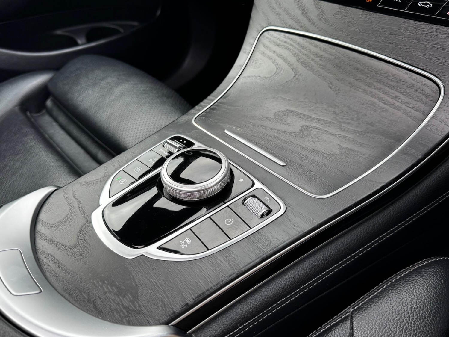 Used Mercedes-Benz GLC 2018 for sale - 78007488: Photo 35