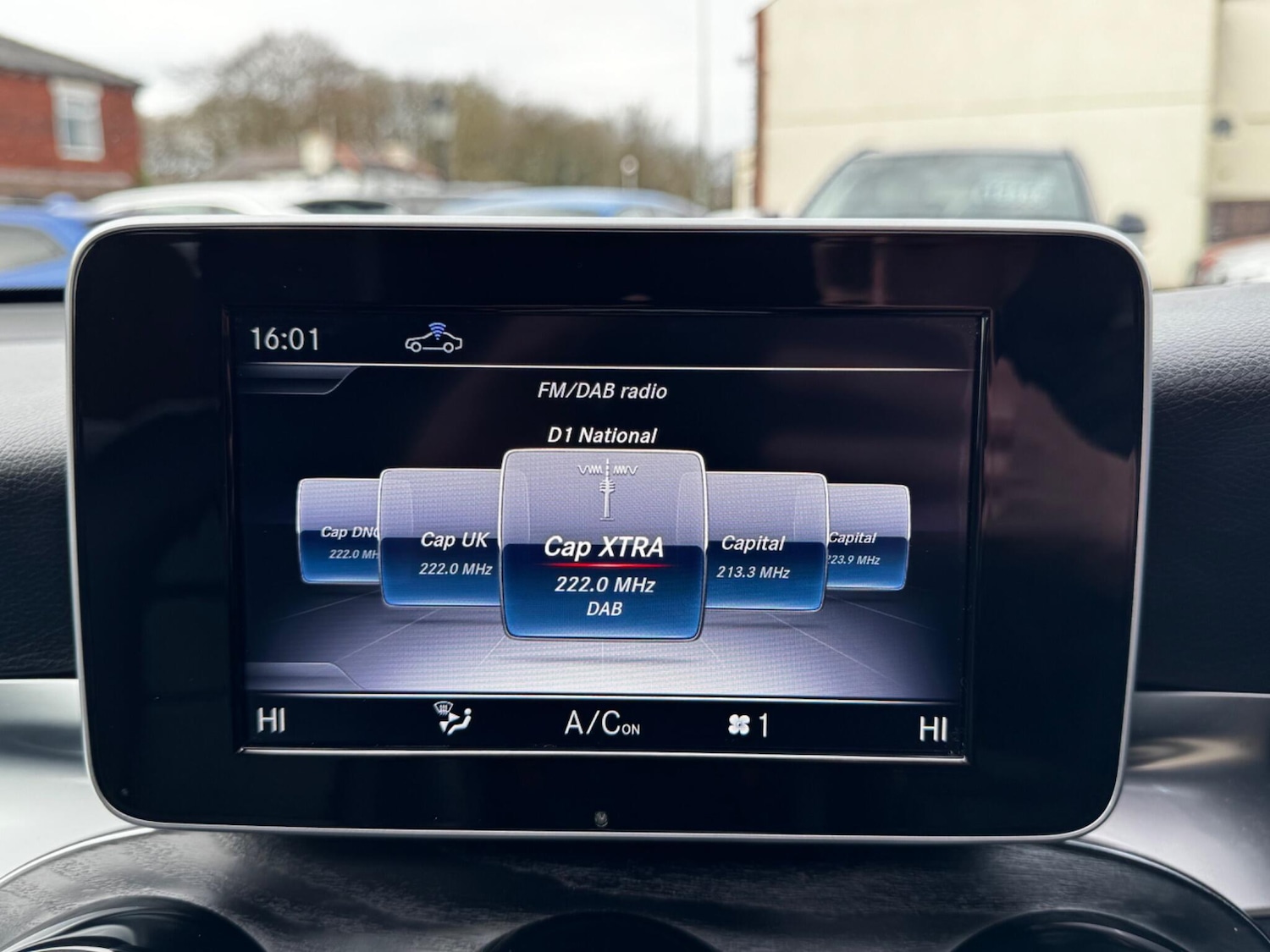 Used Mercedes-Benz GLC 2018 for sale - 78007488: Photo 38