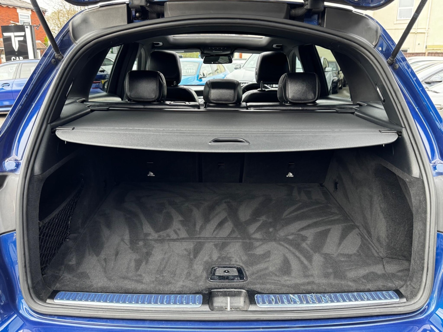 Used Mercedes-Benz GLC 2018 for sale - 78007488: Photo 46