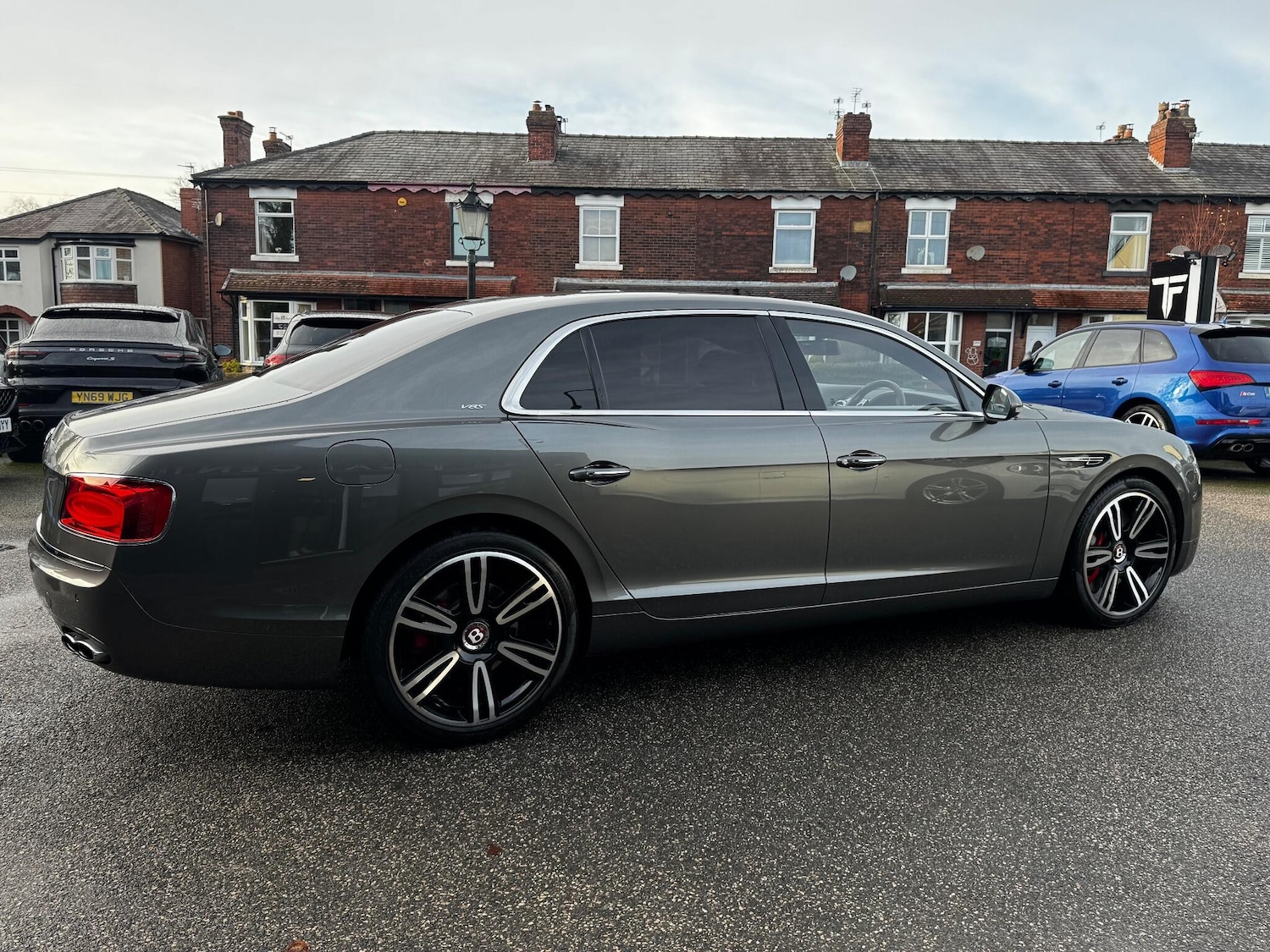 Used Bentley Flying Spur 2018 for sale - 76926894: Photo 12
