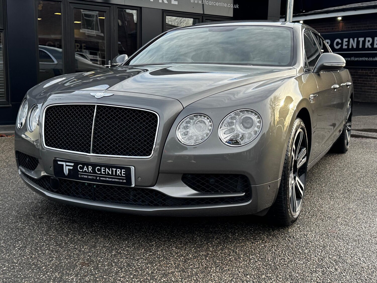 Used Bentley Flying Spur 2018 for sale - 76926894: Photo 18