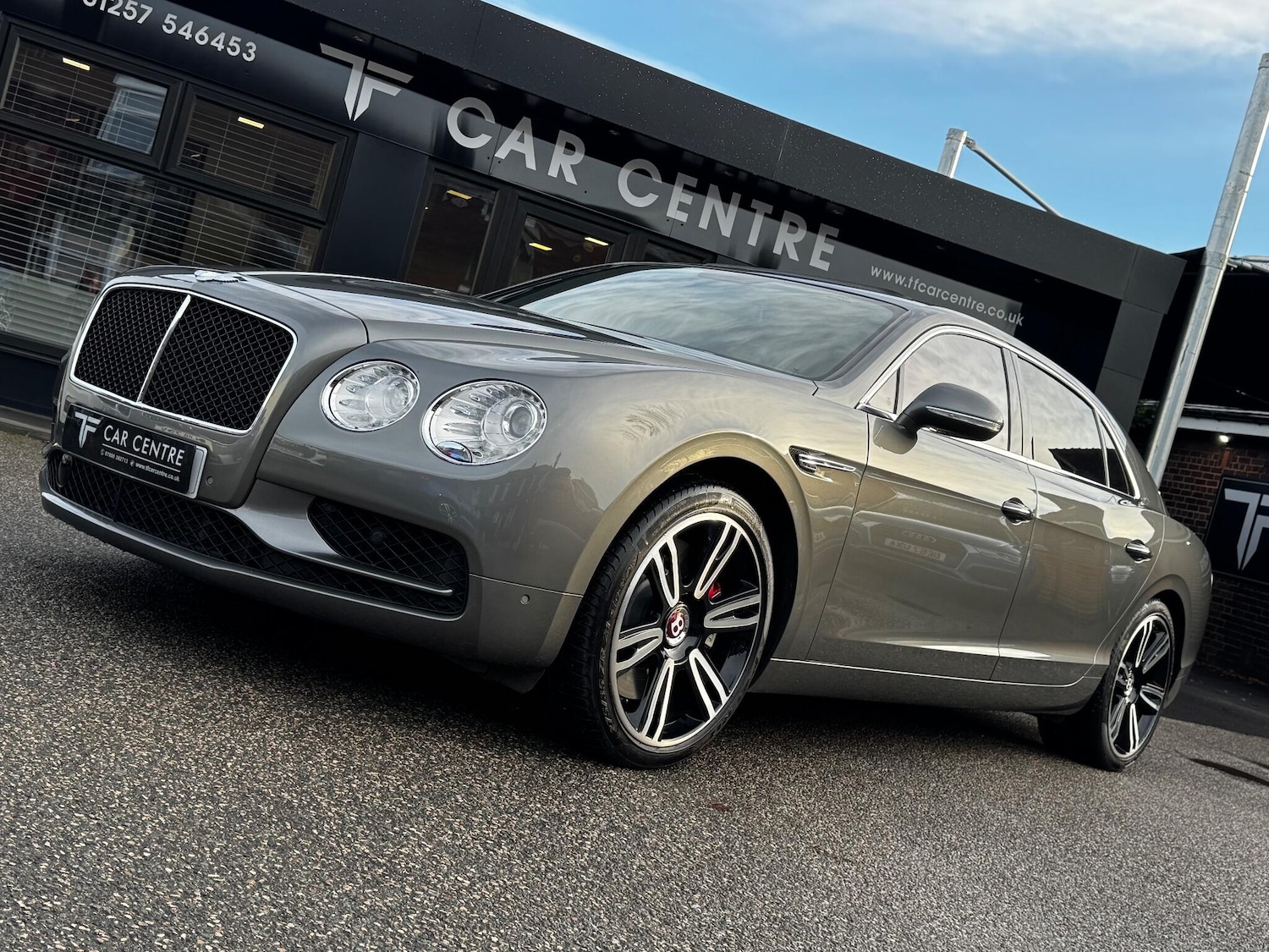 Used Bentley Flying Spur 2018 for sale - 76926894: Photo 20
