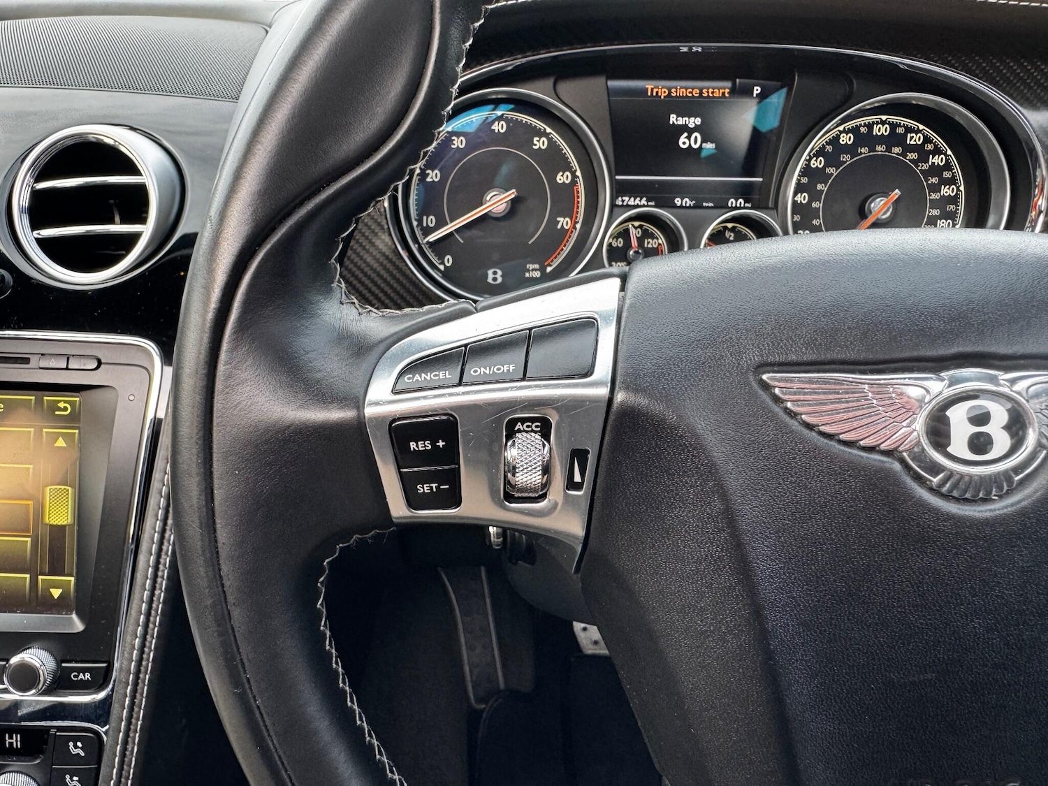 Used Bentley Flying Spur 2018 for sale - 76926894: Photo 43