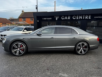 Used Bentley Flying Spur 2018 for sale - 76926894: Photo