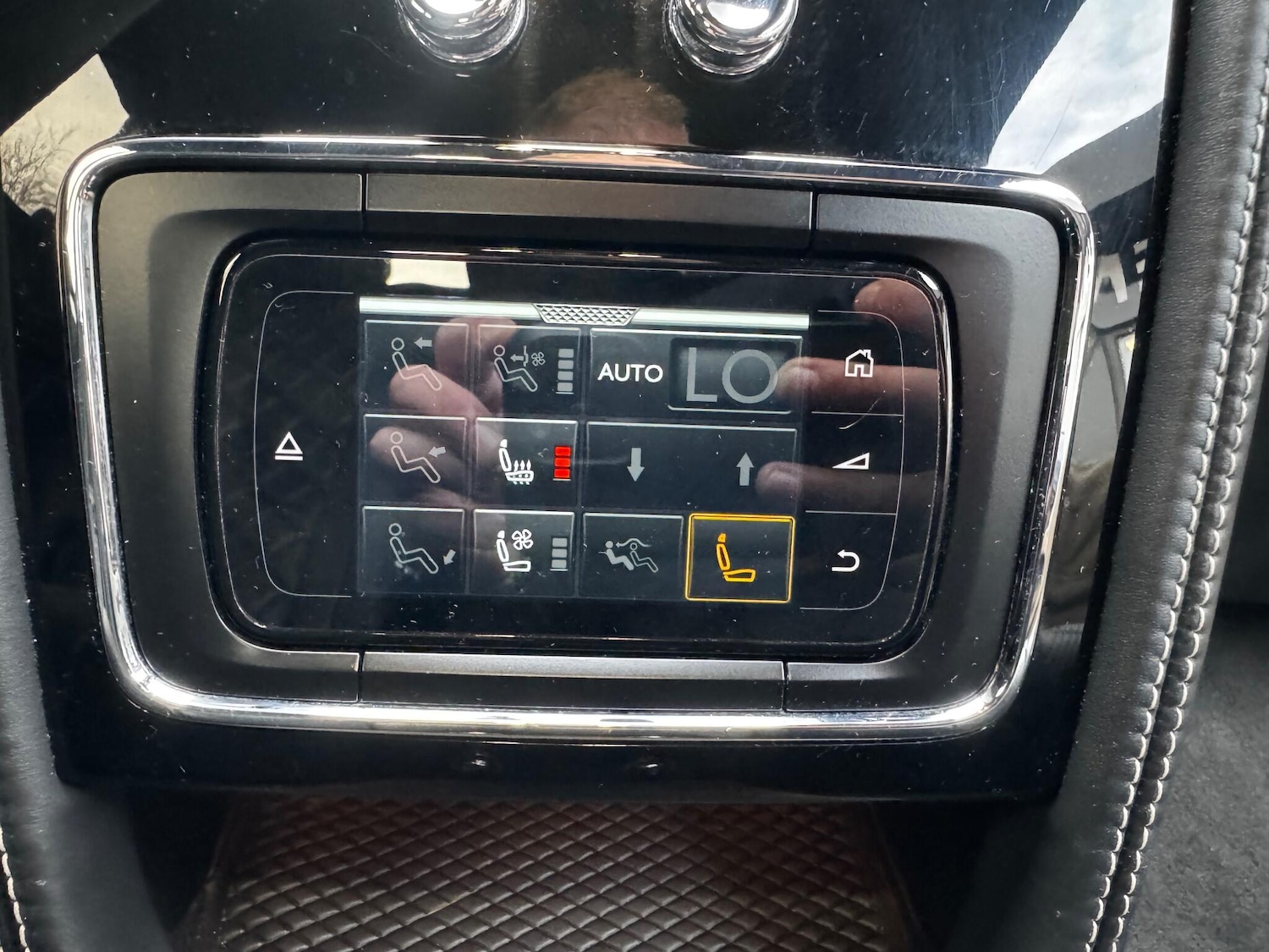 Used Bentley Flying Spur 2018 for sale - 76926894: Photo 50