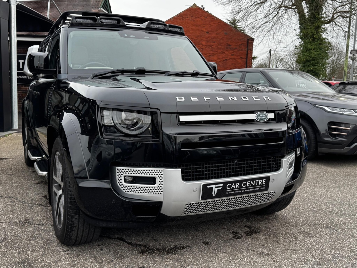 Used Land Rover Defender 2023 for sale - 77992927: Photo 12