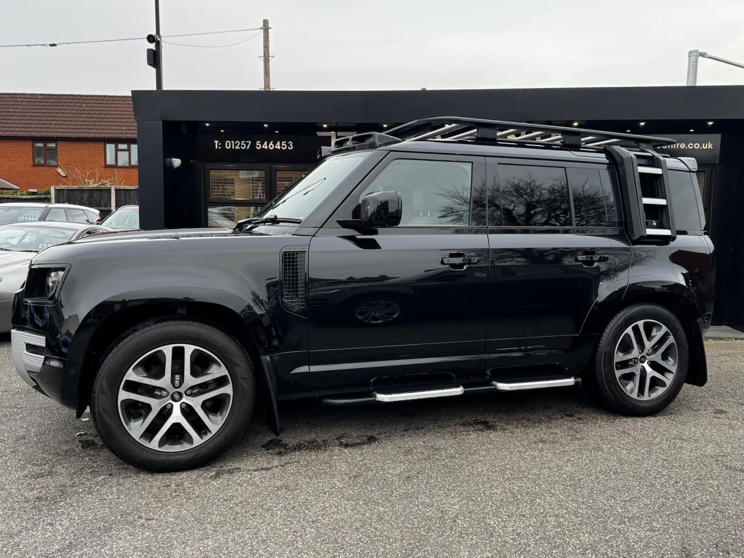 Used Land Rover Defender 2023 for sale - 77992927: Photo 3