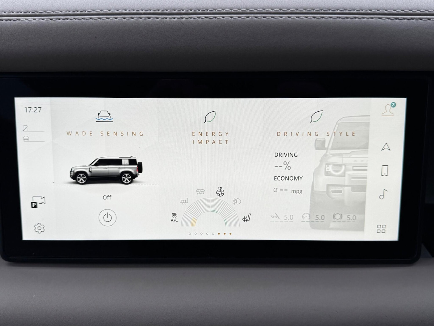 Used Land Rover Defender 2023 for sale - 77992927: Photo 37