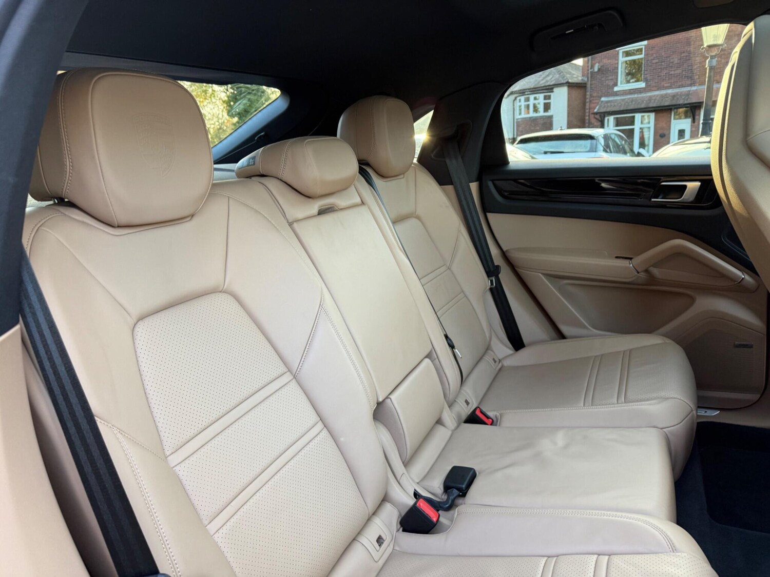 Used Porsche Cayenne 2019 for sale - 76803439: Photo 39