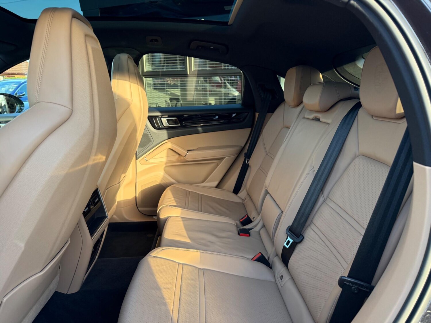 Used Porsche Cayenne 2019 for sale - 76803439: Photo 43