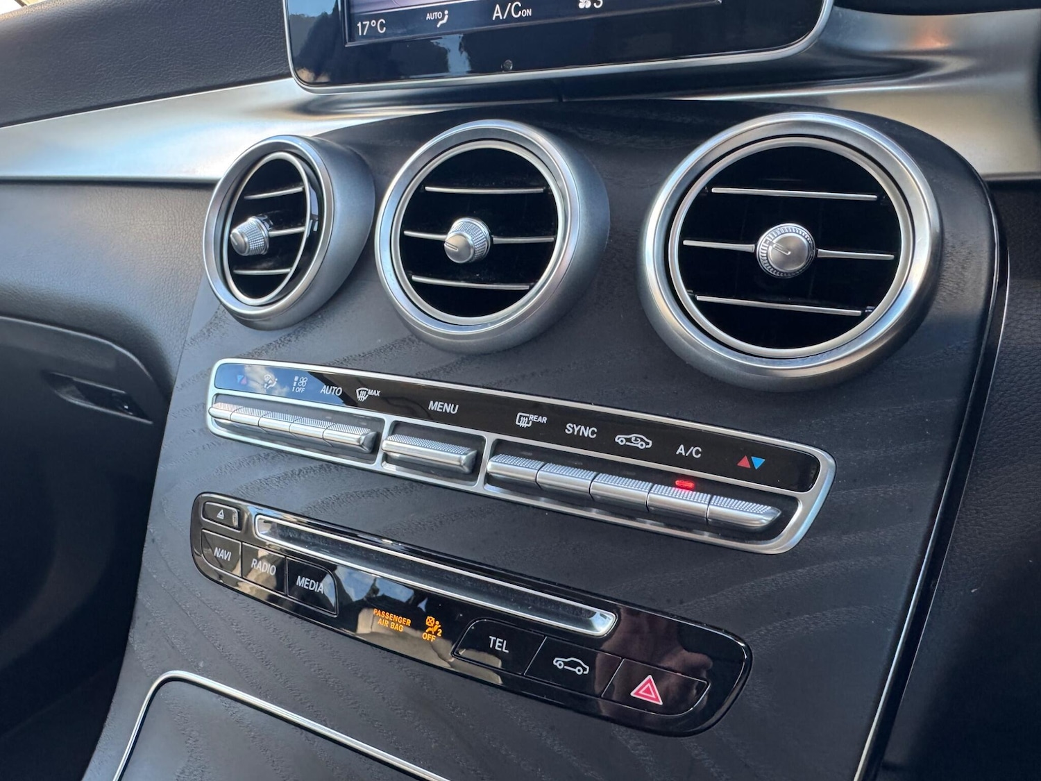 Used Mercedes-Benz GLC 2018 for sale - 76803464: Photo 34