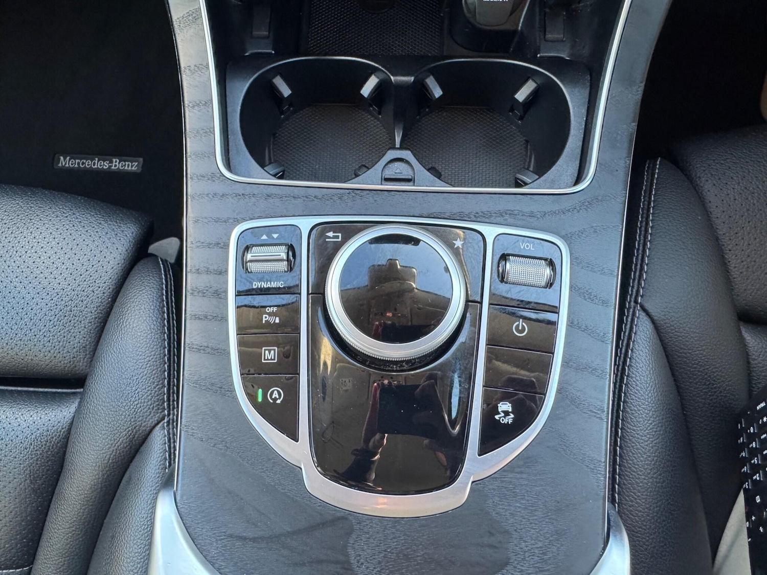 Used Mercedes-Benz GLC 2018 for sale - 76803464: Photo 35