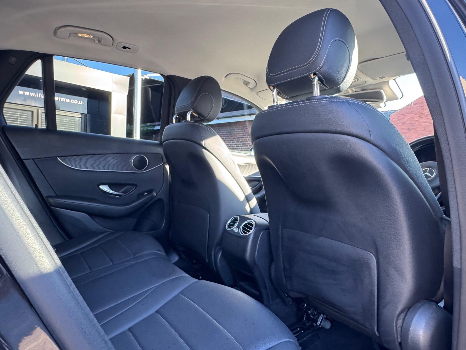 Used Mercedes-Benz GLC 2018 for sale - 76803464: Photo 39