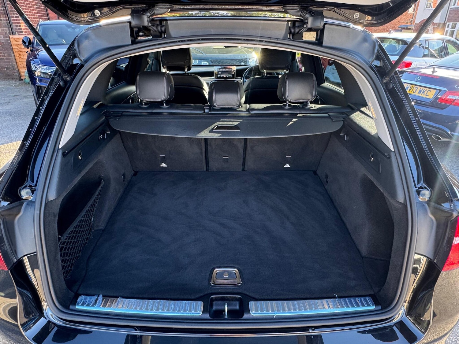 Used Mercedes-Benz GLC 2018 for sale - 76803464: Photo 44