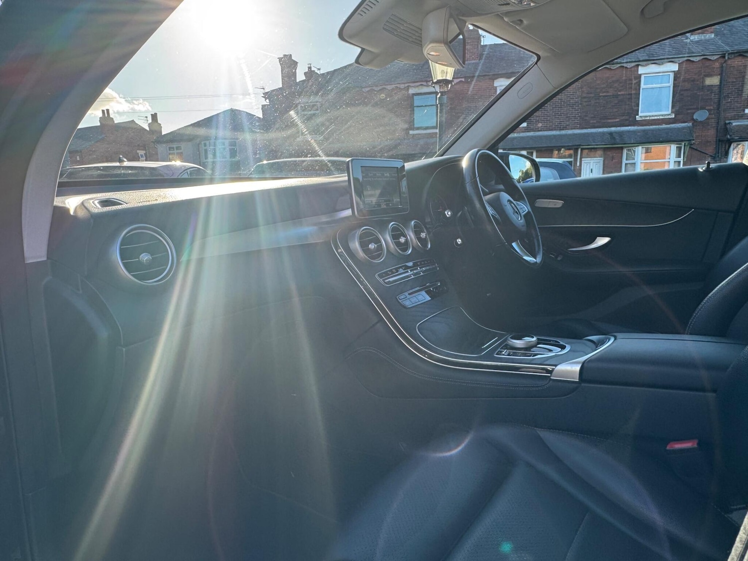 Used Mercedes-Benz GLC 2018 for sale - 76803464: Photo 45