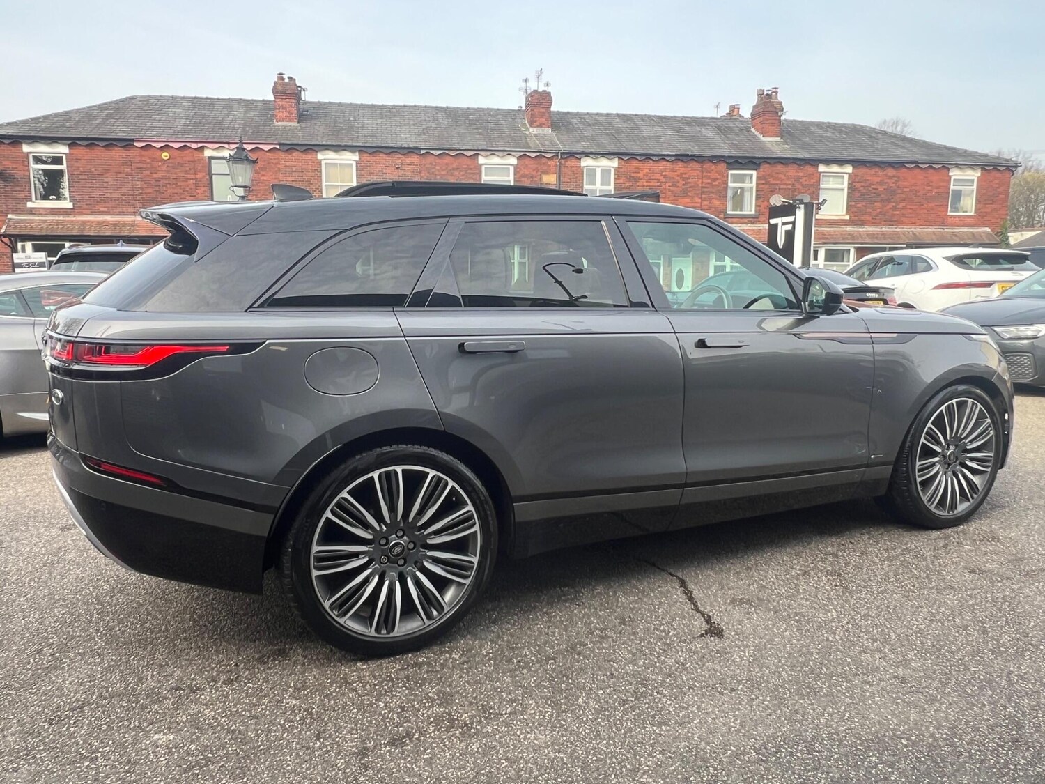 Used Land Rover Range Rover Velar for sale - 77970394: Photo 11