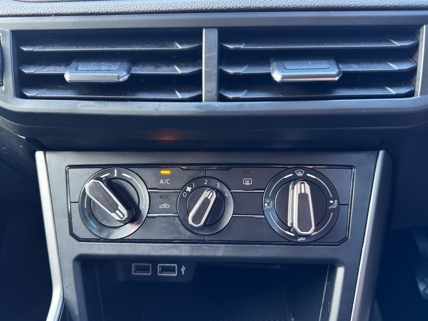 Used Volkswagen Polo 2019 for sale - 76803451: Photo 31