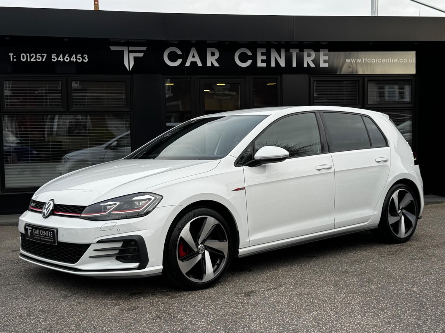 Used Volkswagen Golf 2018 for sale - 78048114: Photo 1