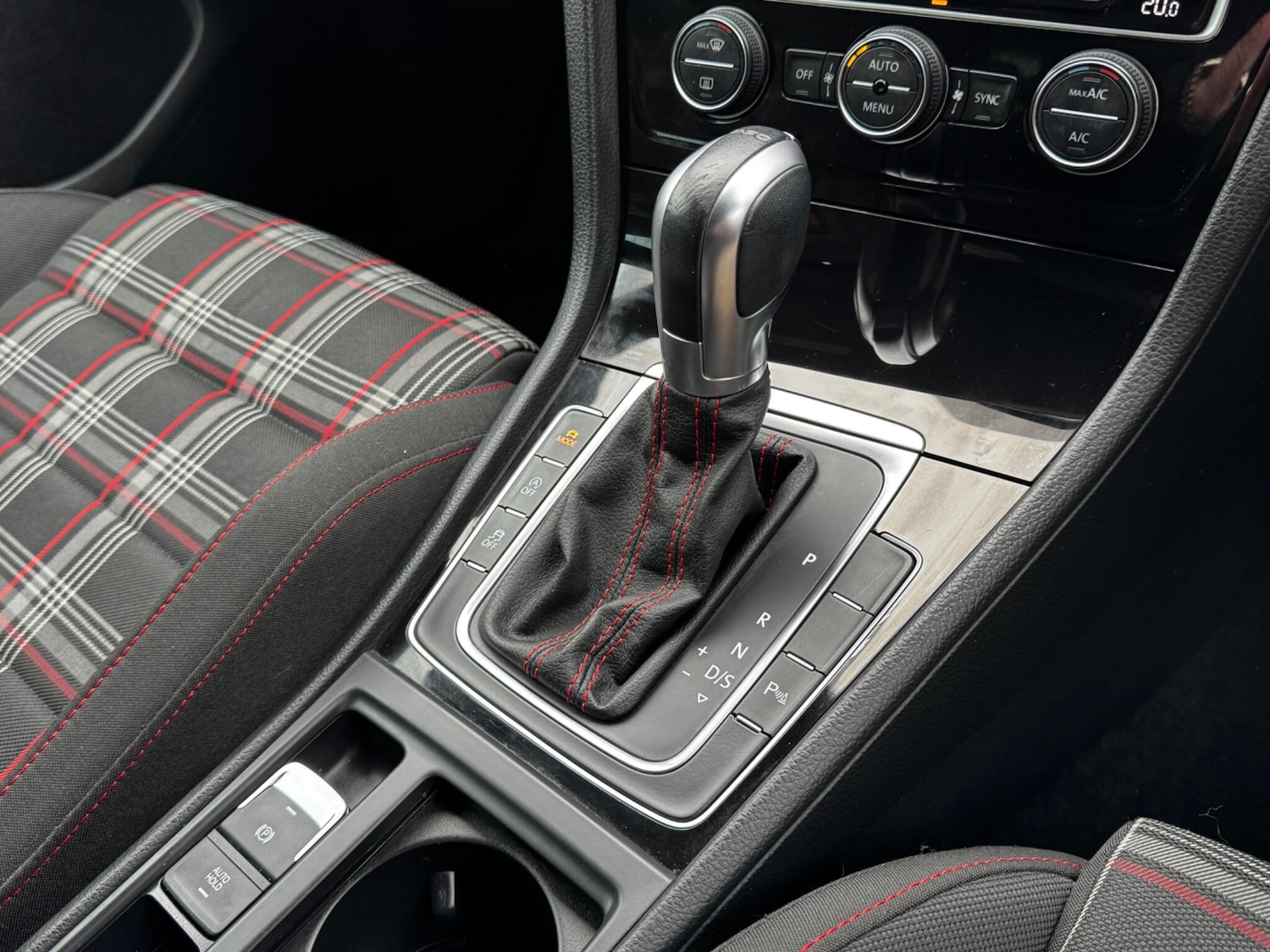 Used Volkswagen Golf 2018 for sale - 78048114: Photo 31