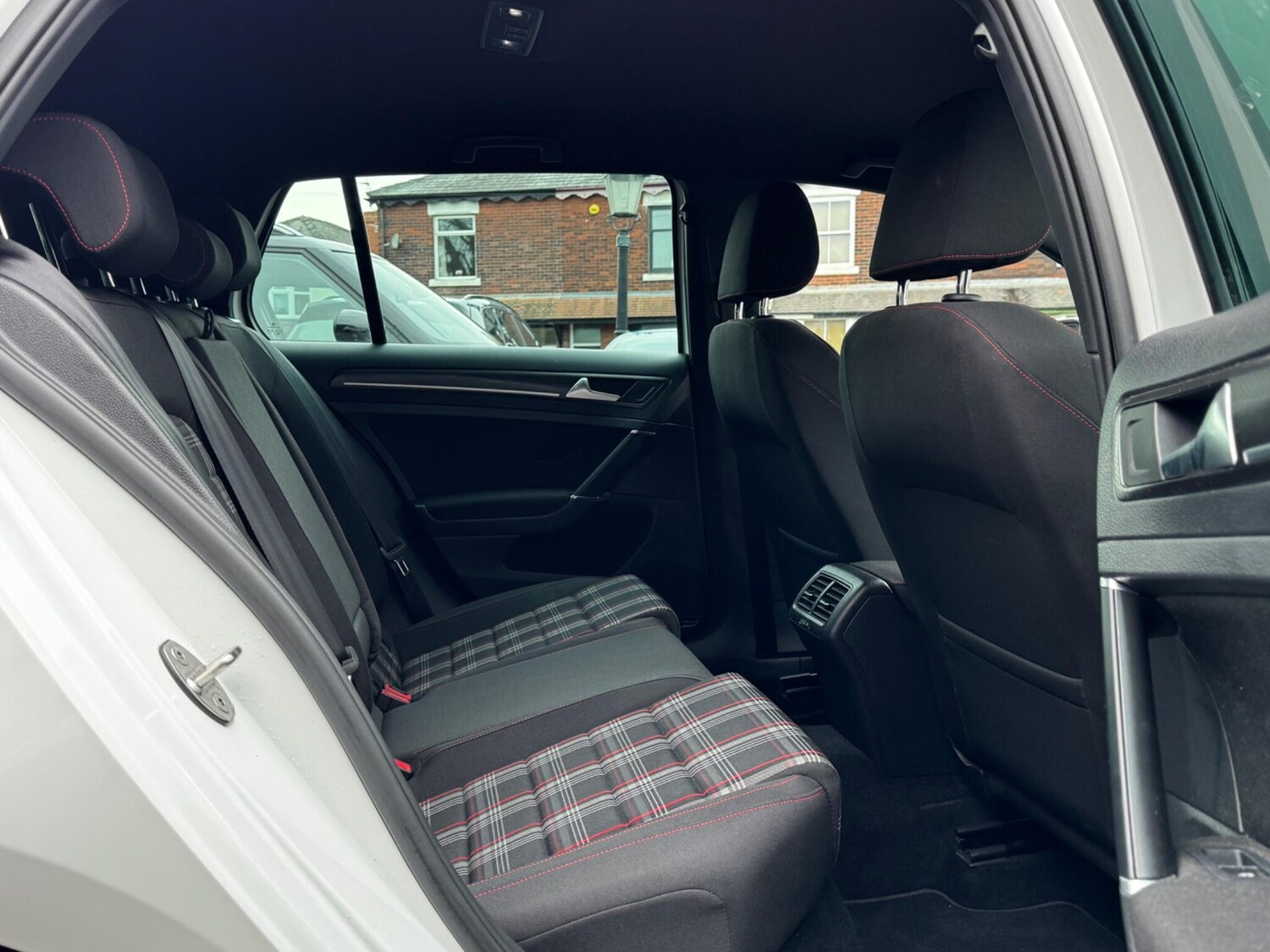 Used Volkswagen Golf 2018 for sale - 78048114: Photo 43