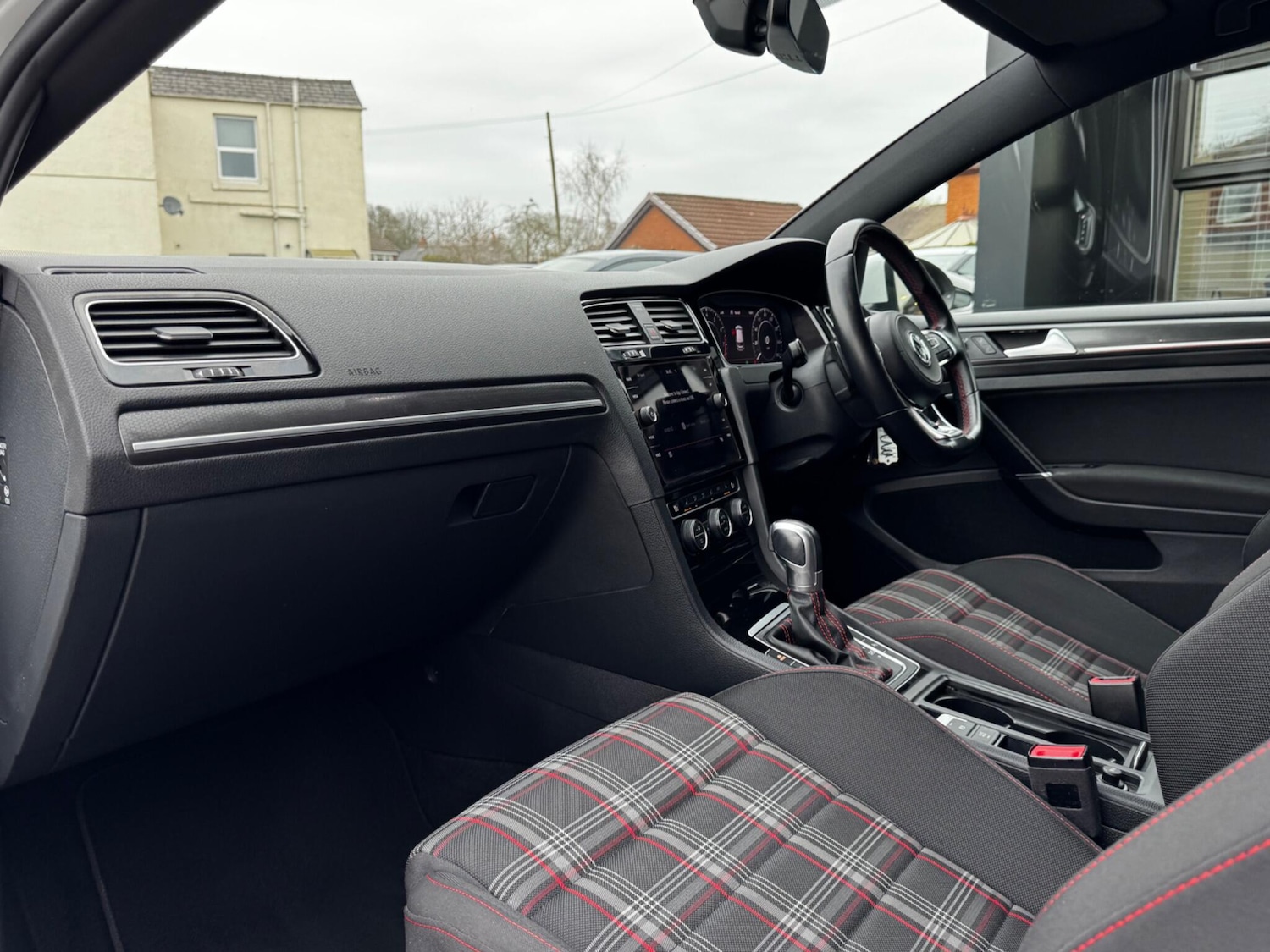 Used Volkswagen Golf 2018 for sale - 78048114: Photo 48