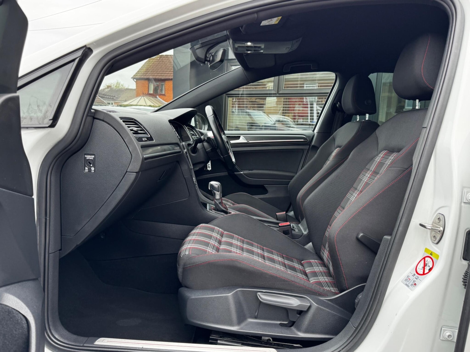 Used Volkswagen Golf 2018 for sale - 78048114: Photo 49