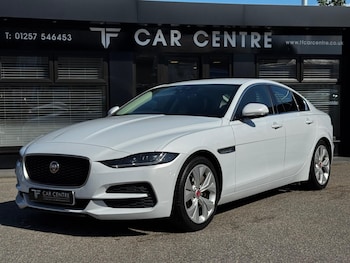 Used Jaguar XE 2020 for sale - 79388643: Photo