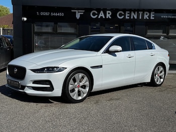 Used Jaguar XE 2020 for sale - 79388643: Photo