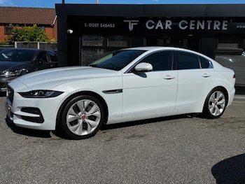 Used Jaguar XE 2020 for sale - 79388643: Photo