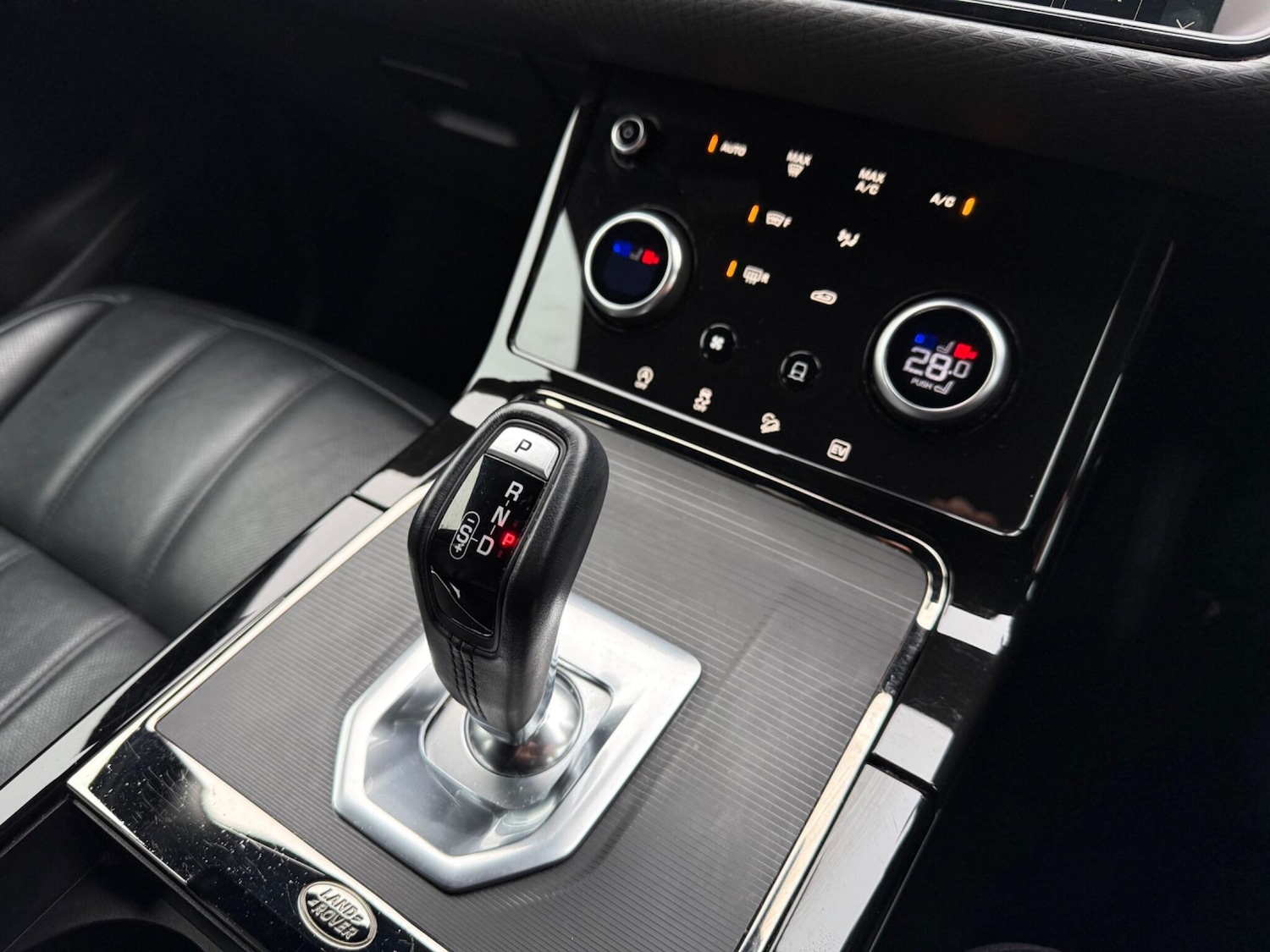 Used Land Rover Range Rover Evoque 2022 for sale - 77351711: Photo 33