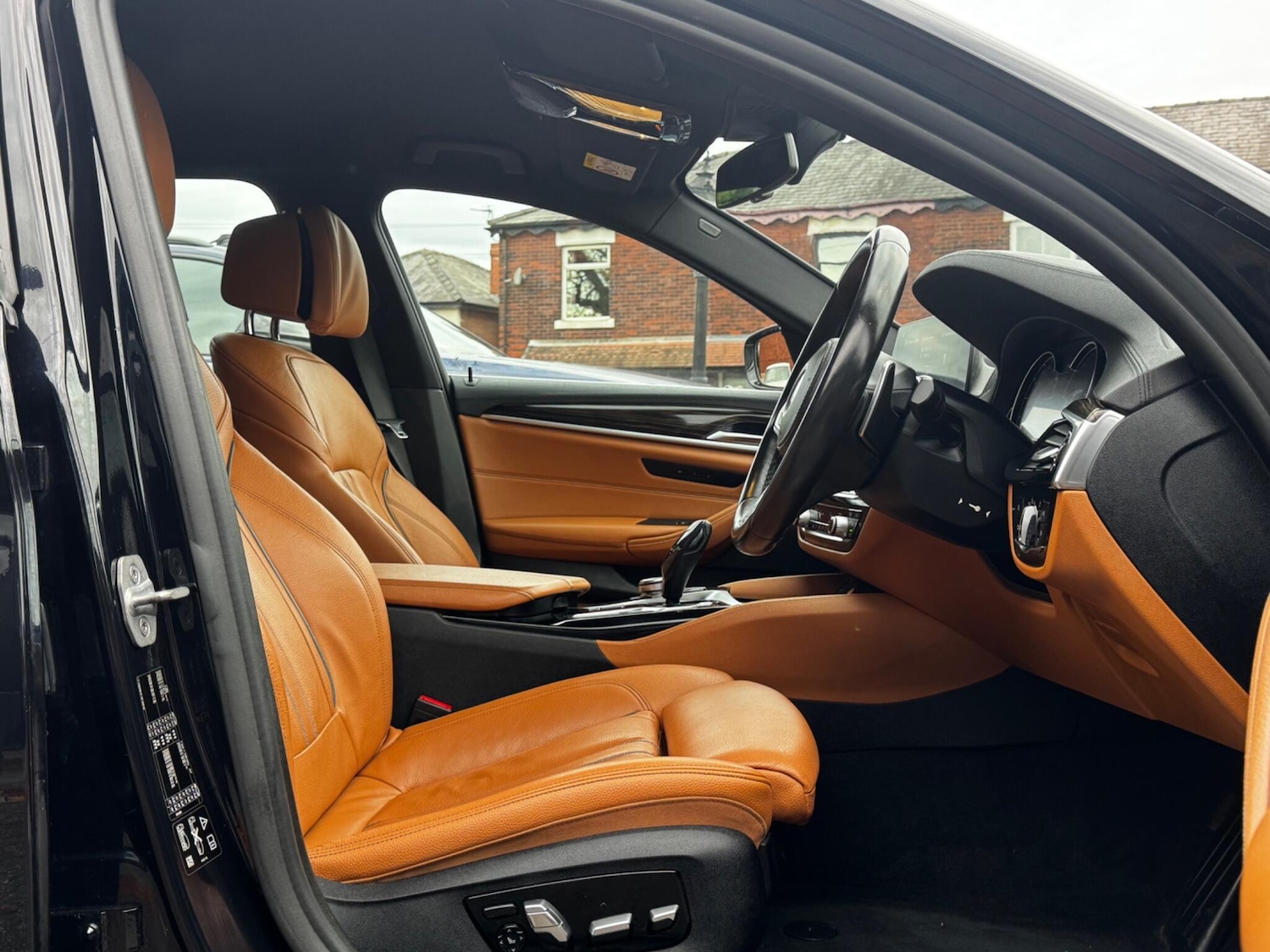 Used BMW 5 Series 2018 for sale - 76803462: Photo 22