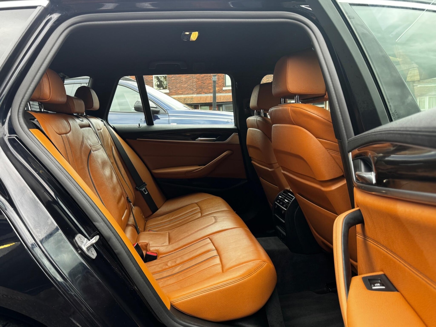 Used BMW 5 Series 2018 for sale - 76803462: Photo 41