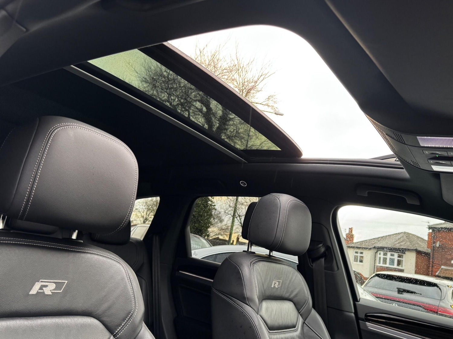 Used Volkswagen Touareg 2020 for sale - 77278803: Photo 30