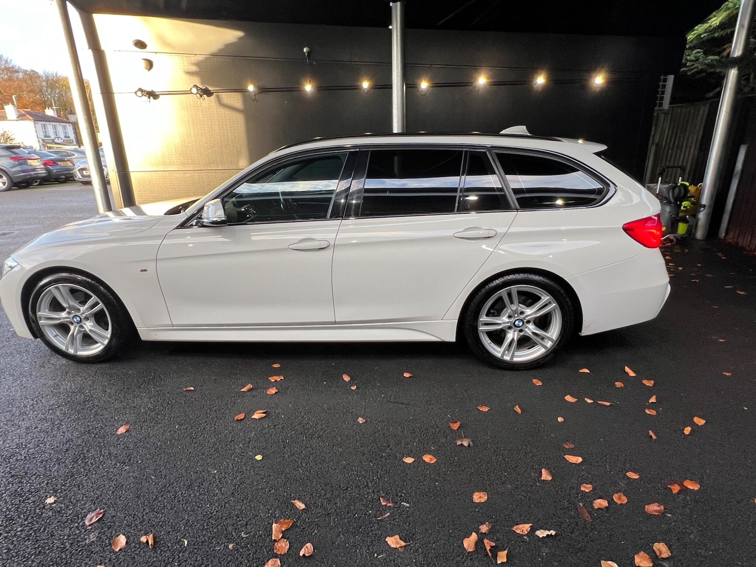 Used BMW 3 Series 2018 for sale - 76803435: Photo 9